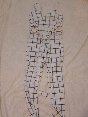 Windowpane Grid White 2 Piece Set with Tie Waist